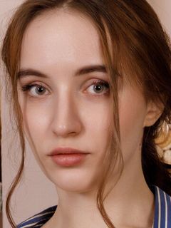 Полли Янгс
