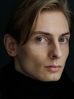 Арсений Новиков