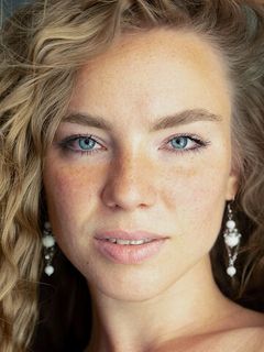 Наталия Перова