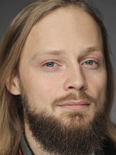 Александр Лазарев