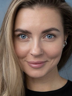 Оля Сундукова
