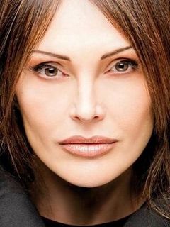 Анна Окса
