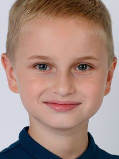 Денис Левичев