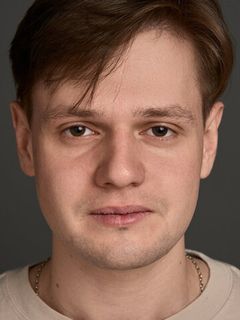 Артемий Леонов