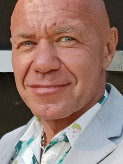 Михаил Миллионов