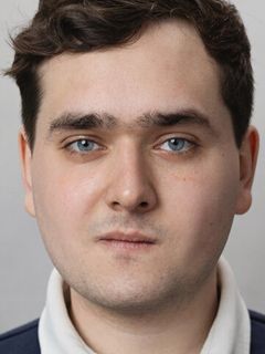 Владислав Алиев