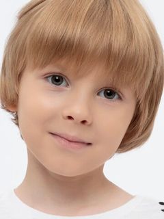 Аркадий Захаренков