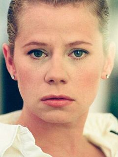 Жаклин Свиларов