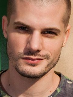 Джей Брэннан