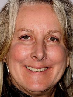 Бетти Томас