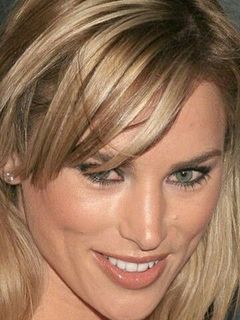 Наоми Лоуд-Пристли