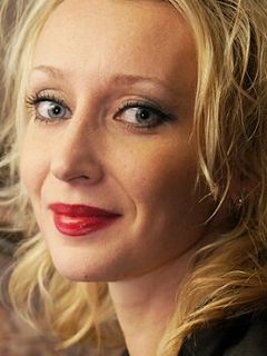 Елена Бурова
