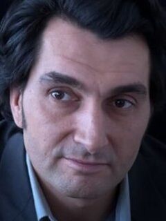 Лайонел Мур