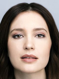 Алексия Фаст