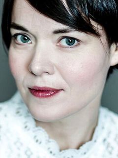 Миа Дельмаэ