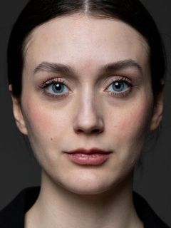 Виктория Романова