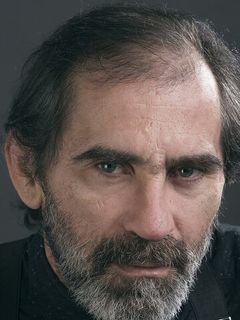 Гуштаву Сумпта