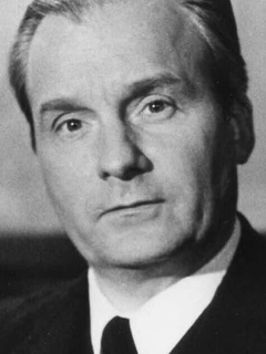 Мишель Буке