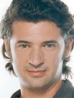Хулио Медем