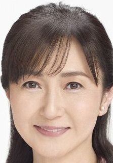 Акико Икуина