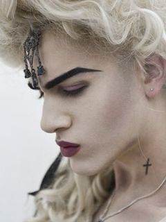 Кайвон Занд