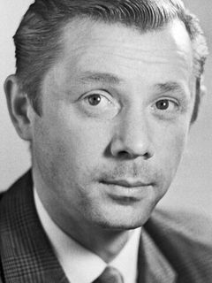 Олег Анофриев