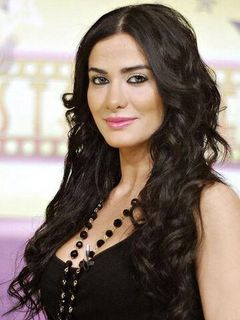 Гамзе Караман