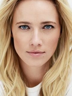 Дженнифер Хоффман