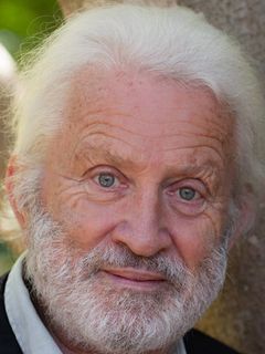 Стивен Тэнди