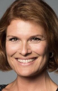 Анук ван Нес