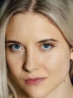 Cara Loften