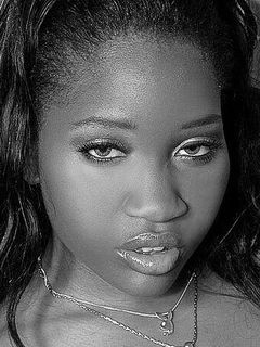 Лори Алексия