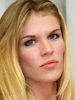 Келли Брукс