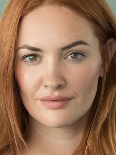 Александра Эванс