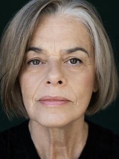 Леонор Алкасер