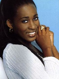 Easther Bennett