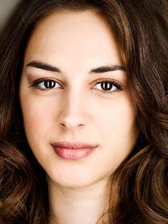 Вики Пападопулу