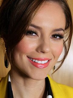 Паола Оливейра