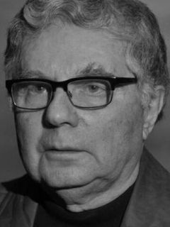 Павел Хомский