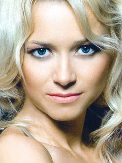 Елена Бережная