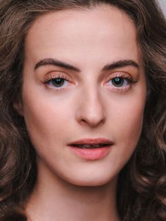 Астрид Казали