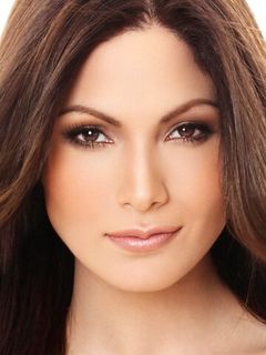 Синтия Олаваррия