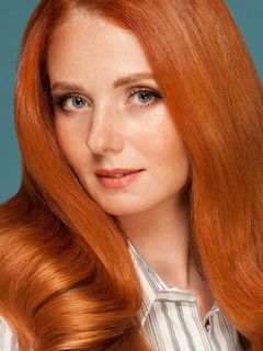 Лена Катина