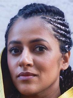 Снеха Кханвалкар