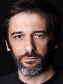 Эмануэл Арада