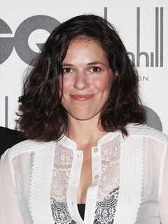 Клер Нит-Джеймс