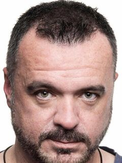Джерри Линч