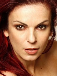 Виктория Хопкинс