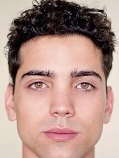 Рафаэл Мораиш