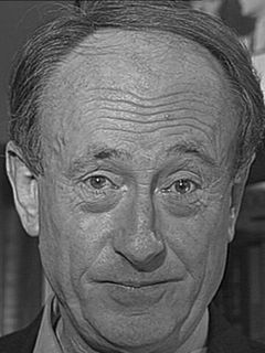 Артуро Мали